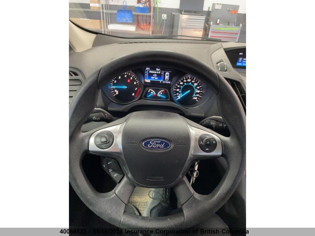 40068522 :رقم المزاد ، 1FMCU0G75GUC31382 vin ، 2016 Ford Escape Se مزاد بيع