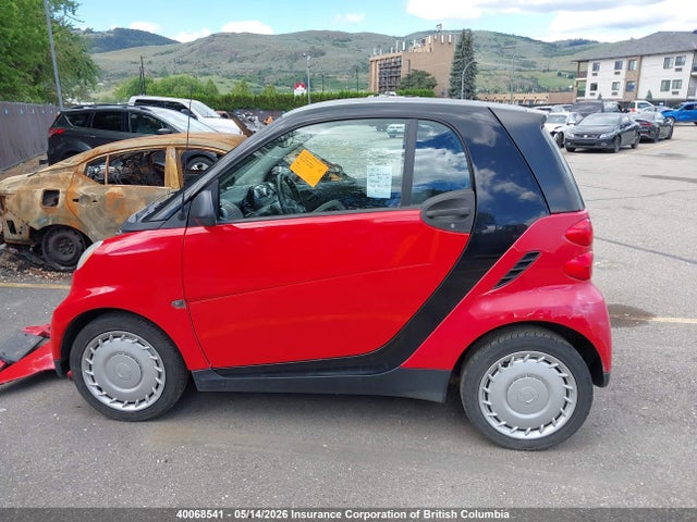 40068541 :رقم المزاد ، WMEEJ3BA3AK384227 vin ، 2010 Smart Fortwo Pure/passion مزاد بيع