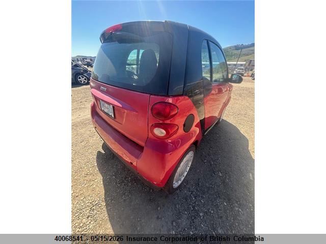 40068541 :رقم المزاد ، WMEEJ3BA3AK384227 vin ، 2010 Smart Fortwo Pure/passion مزاد بيع