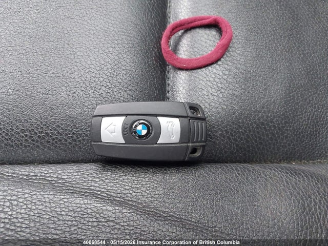 40068544 :رقم المزاد ، WBAUU3C51BA542412 vin ، 2011 Bmw 328i مزاد بيع