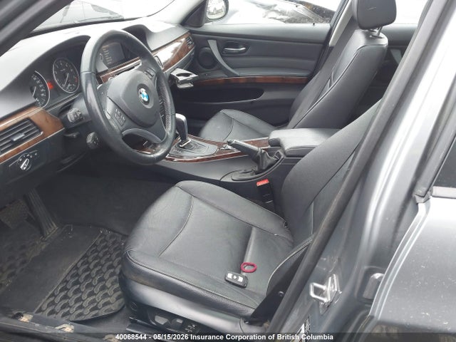 40068544 :رقم المزاد ، WBAUU3C51BA542412 vin ، 2011 Bmw 328i مزاد بيع