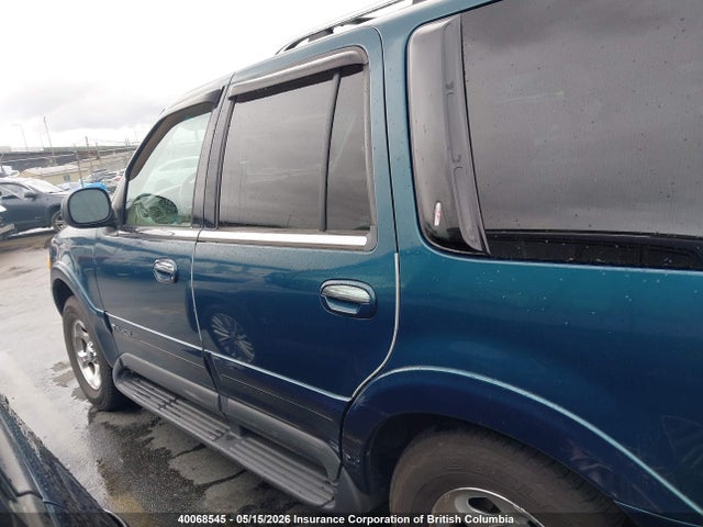 40068545 :رقم المزاد ، 5LMPU28L2WLJ14336 vin ، 1998 Lincoln Navigator مزاد بيع