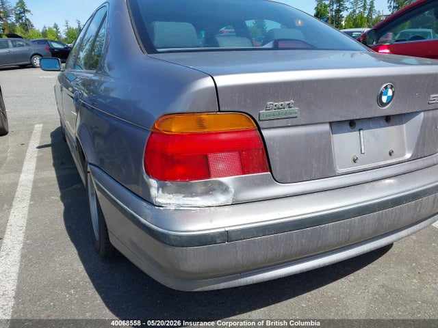 1998 Bmw 528i მანქანა იყიდება აუქციონზე, vin: WBADD6321WBW38449, აუქციონის ნომერი: 40068558
