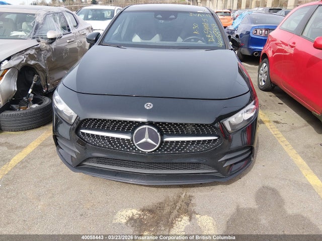 WDD3F4HB8KJ097928 Mercedes-Benz A 250 4matic