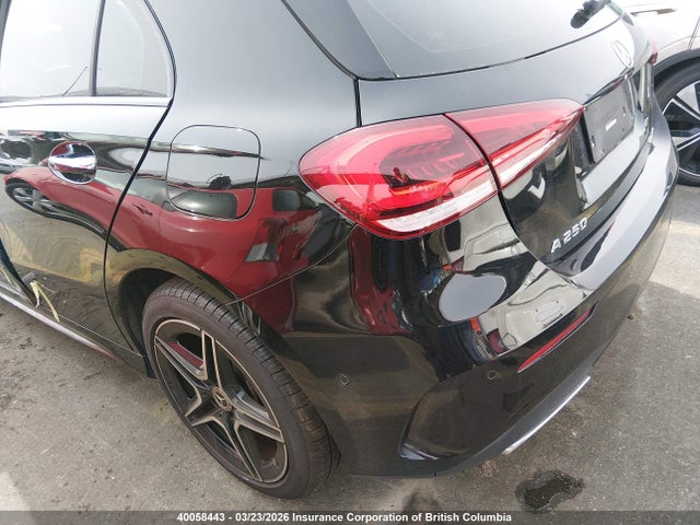 WDD3F4HB8KJ097928 Mercedes-Benz A 250 4matic
