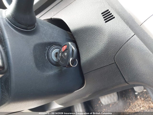40068573 :رقم المزاد ، 2T1KU4EE4CC836851 vin ، 2012 Toyota Matrix مزاد بيع