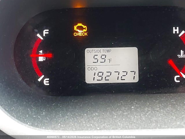 40068573 :رقم المزاد ، 2T1KU4EE4CC836851 vin ، 2012 Toyota Matrix مزاد بيع
