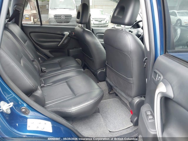 Продажа на аукционе авто 2004 Toyota Rav4, vin: JTEHD20V846000230, номер лота: 40068587