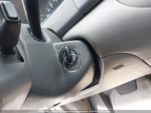 40068589 :رقم المزاد ، 4T1BE32K84U887934 vin ، 2004 Toyota Camry مزاد بيع