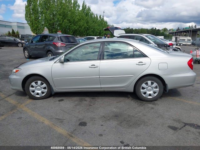 40068589 :رقم المزاد ، 4T1BE32K84U887934 vin ، 2004 Toyota Camry مزاد بيع