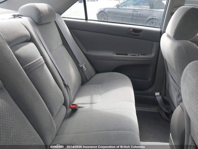 40068589 :رقم المزاد ، 4T1BE32K84U887934 vin ، 2004 Toyota Camry مزاد بيع