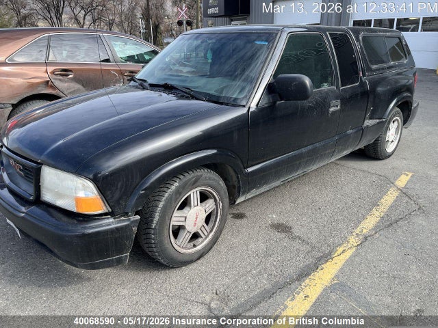 40068590 :رقم المزاد ، 1GTCS1947Y8152177 vin ، 2000 Gmc Sonoma مزاد بيع