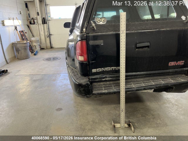 40068590 :رقم المزاد ، 1GTCS1947Y8152177 vin ، 2000 Gmc Sonoma مزاد بيع