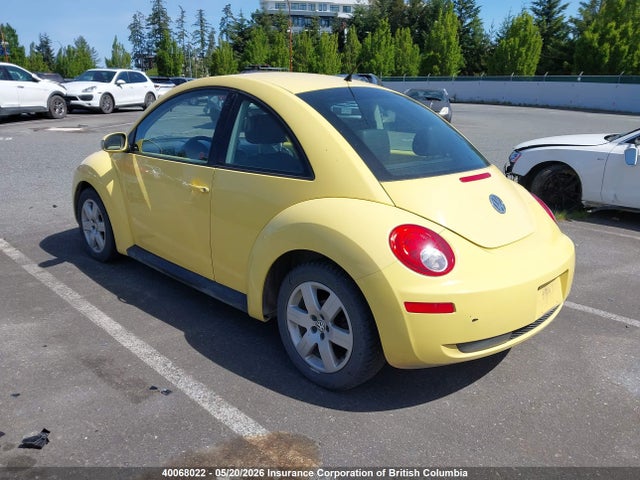 40068022 :رقم المزاد ، 3VWRW21C97M505484 vin ، 2007 Volkswagen New Beetle 2.5l Luxury مزاد بيع