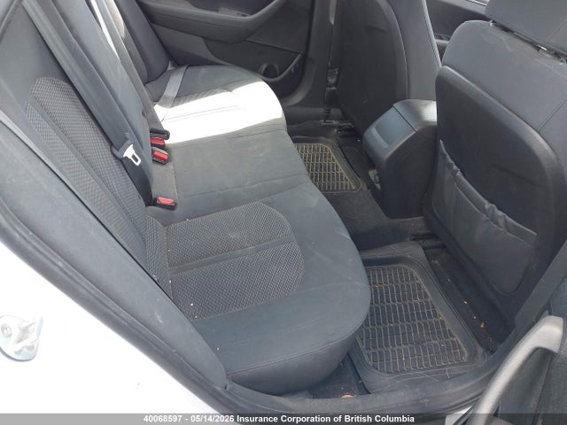 5NPE24AF3JH618038 Hyundai SONATA GL