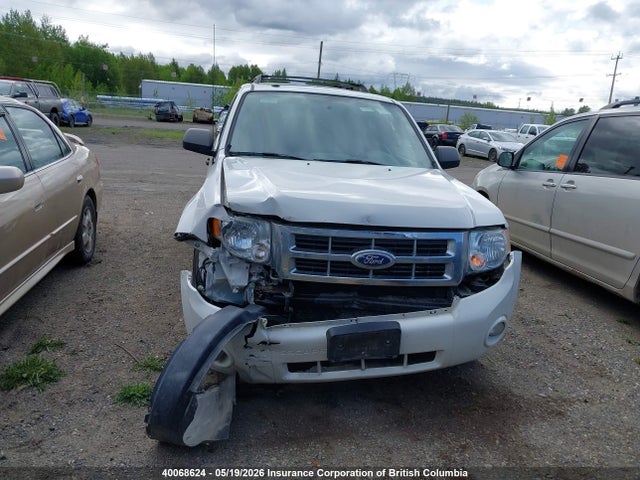 Продажа на аукционе авто 2011 Ford Escape Xlt, vin: 1FMCU9DG8BKA10811, номер лота: 40068624
