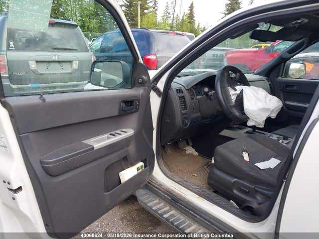 Продажа на аукционе авто 2011 Ford Escape Xlt, vin: 1FMCU9DG8BKA10811, номер лота: 40068624