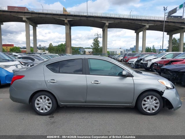 2013 Nissan Versa S/s Plus/sv/sl მანქანა იყიდება აუქციონზე, vin: 3N1CN7APXDL875102, აუქციონის ნომერი: 40063915