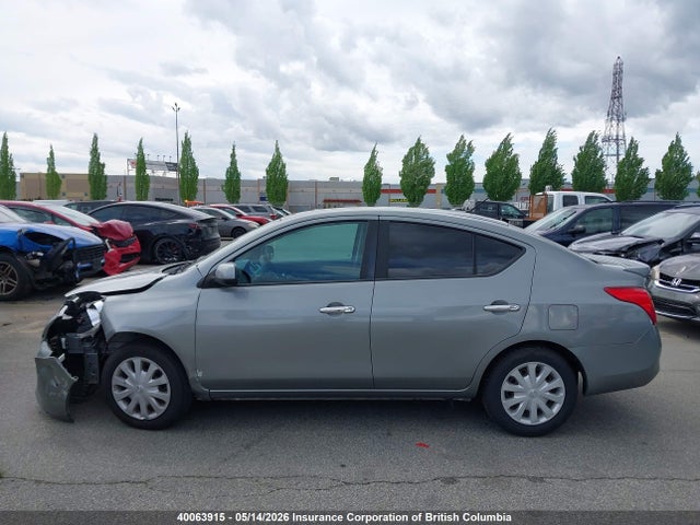 2013 Nissan Versa S/s Plus/sv/sl მანქანა იყიდება აუქციონზე, vin: 3N1CN7APXDL875102, აუქციონის ნომერი: 40063915