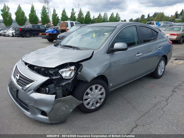 2013 Nissan Versa S/s Plus/sv/sl მანქანა იყიდება აუქციონზე, vin: 3N1CN7APXDL875102, აუქციონის ნომერი: 40063915