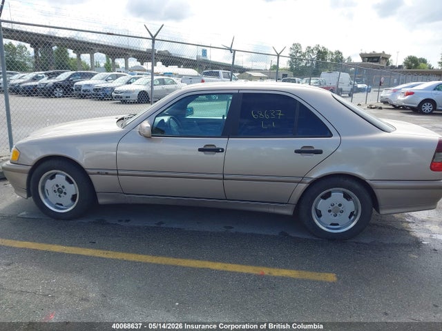 Продаж на аукціоні авто 2000 Mercedes-benz C 230 Classic/elegance/sport, vin: WDBHA24G9YF952246, номер лоту: 40068637