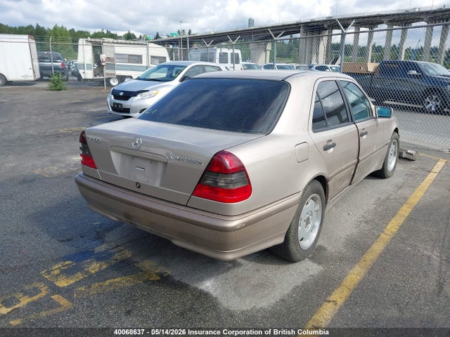 Продаж на аукціоні авто 2000 Mercedes-benz C 230 Classic/elegance/sport, vin: WDBHA24G9YF952246, номер лоту: 40068637
