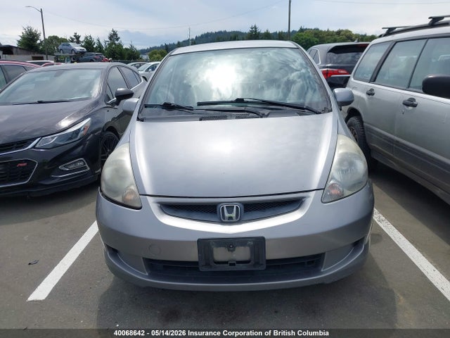 40068642 :رقم المزاد ، JHMGD38418S811591 vin ، 2008 Honda Fit مزاد بيع