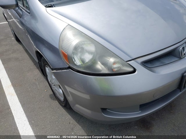 40068642 :رقم المزاد ، JHMGD38418S811591 vin ، 2008 Honda Fit مزاد بيع