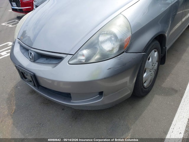 40068642 :رقم المزاد ، JHMGD38418S811591 vin ، 2008 Honda Fit مزاد بيع