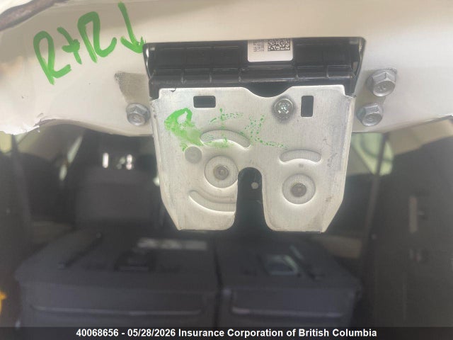 KNDNB5K33T6634375 KIA Carnival Lx/lxs