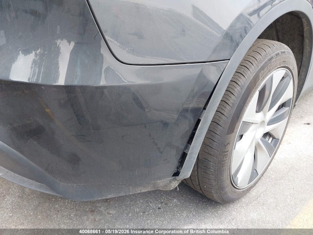 Продажа на аукционе авто 2024 Tesla Model Y, vin: 7SAYGDEE6RF011919, номер лота: 40068661