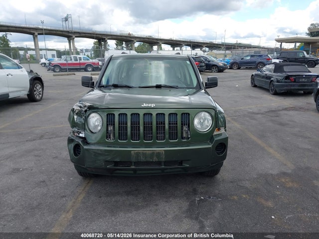 40068720 :رقم المزاد ، 1J8FT28W98D737541 vin ، 2008 Jeep Patriot Sport مزاد بيع