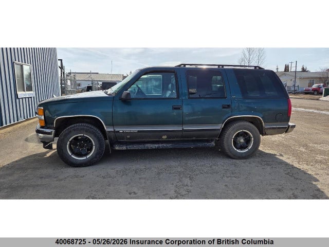 1999 Chevrolet 3500 მანქანა იყიდება აუქციონზე, vin: 1GNEK13R9XJ513002, აუქციონის ნომერი: 40068725