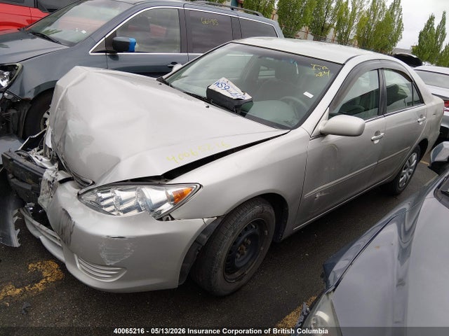 40065216 :رقم المزاد ، 4T1BE32K55U093622 vin ، 2005 Toyota Camry Le/xle/se مزاد بيع