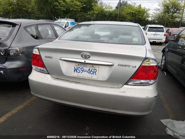 40065216 :رقم المزاد ، 4T1BE32K55U093622 vin ، 2005 Toyota Camry Le/xle/se مزاد بيع
