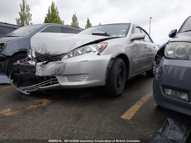 40065216 :رقم المزاد ، 4T1BE32K55U093622 vin ، 2005 Toyota Camry Le/xle/se مزاد بيع