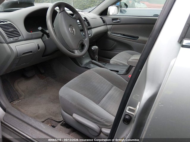 40065216 :رقم المزاد ، 4T1BE32K55U093622 vin ، 2005 Toyota Camry Le/xle/se مزاد بيع