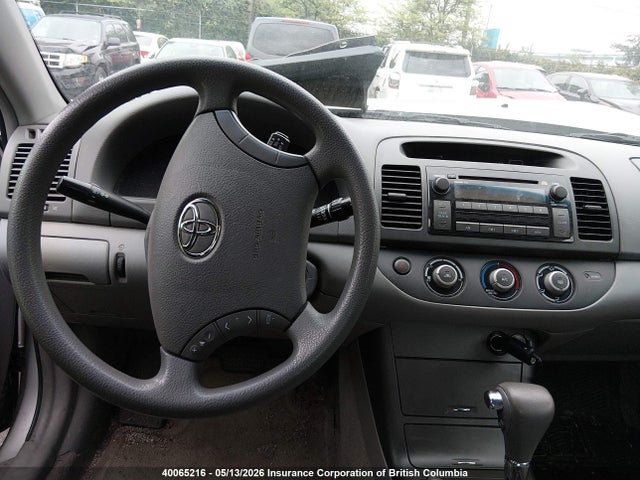 40065216 :رقم المزاد ، 4T1BE32K55U093622 vin ، 2005 Toyota Camry Le/xle/se مزاد بيع