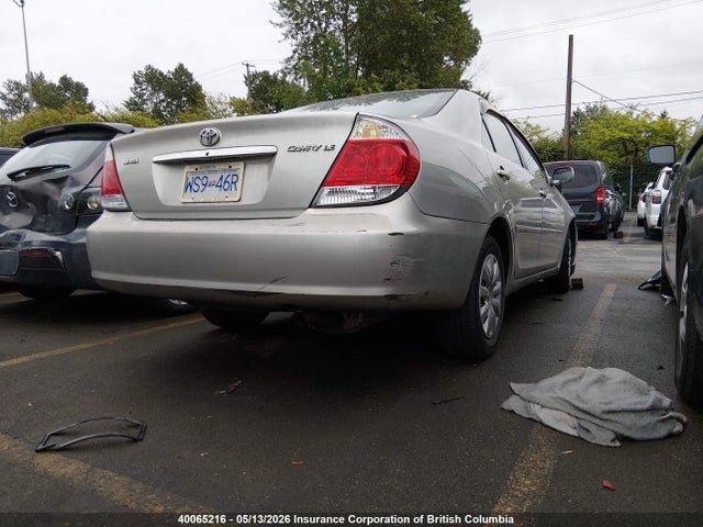 40065216 :رقم المزاد ، 4T1BE32K55U093622 vin ، 2005 Toyota Camry Le/xle/se مزاد بيع