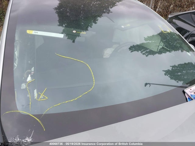 40068736 :رقم المزاد ، 5YJXCDE27HF075511 vin ، 2017 Tesla Model X Awd/standard Range مزاد بيع