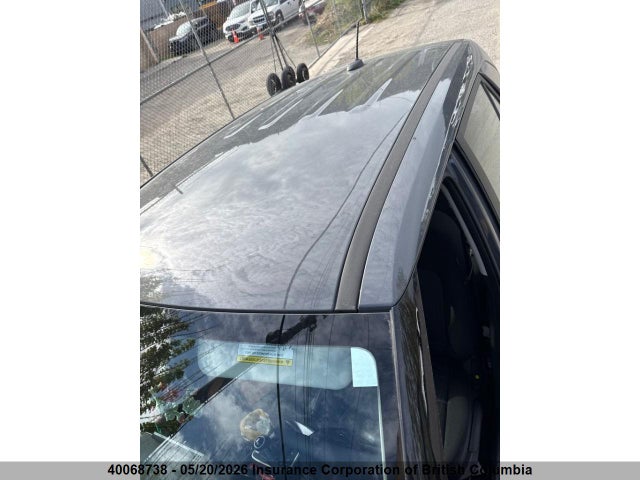 KMHRB8A39SU411350 Hyundai Venue