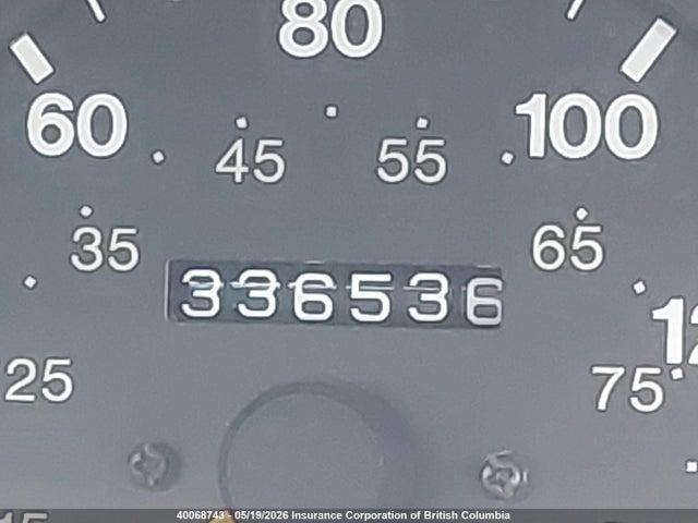 40068743 :رقم المزاد ، 2C1MR2264Y6704545 vin ، 2000 Chevrolet Metro مزاد بيع