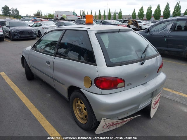 40068743 :رقم المزاد ، 2C1MR2264Y6704545 vin ، 2000 Chevrolet Metro مزاد بيع