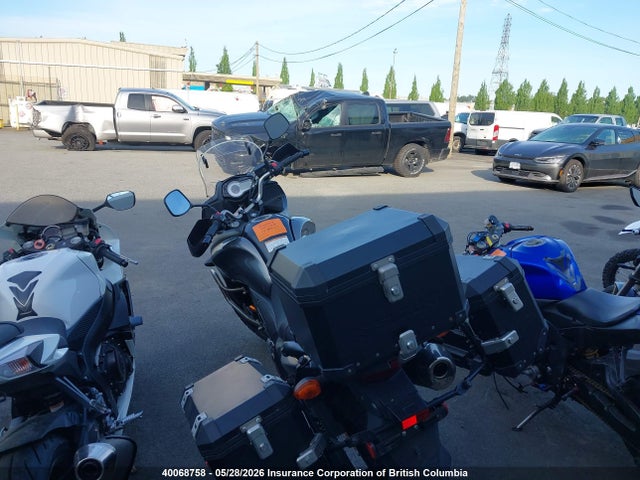 JS1VP56A2E2101688 Suzuki Dl650 A