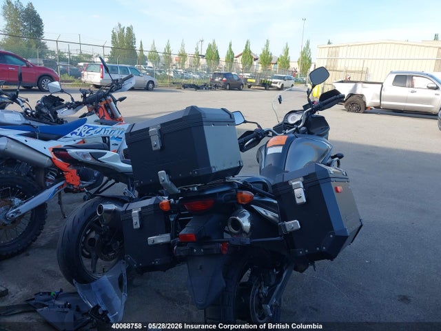 JS1VP56A2E2101688 Suzuki Dl650 A