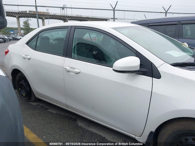 40068761 :رقم المزاد ، 2T1BURHE9JC025083 vin ، 2018 Toyota Corolla L/le/xle/se/xse مزاد بيع