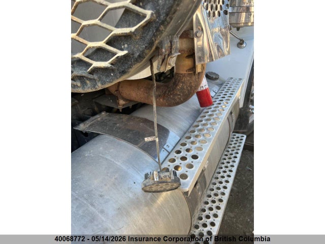 2007 Kenworth Construction T800 მანქანა იყიდება აუქციონზე, vin: 1NKDL40XX7R999048, აუქციონის ნომერი: 40068772