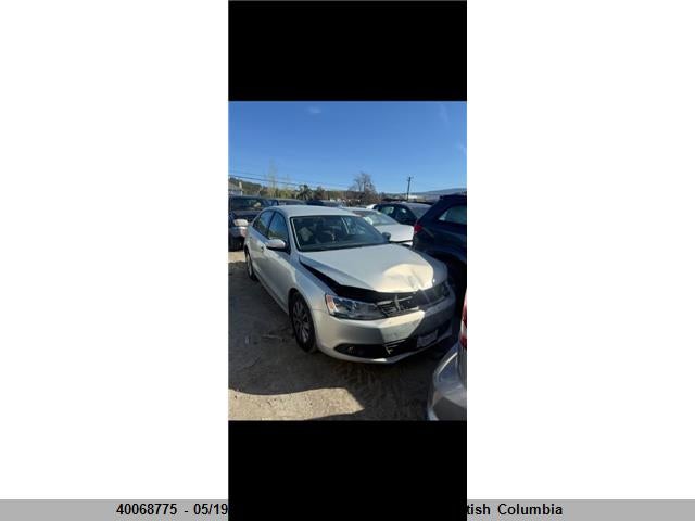 2011 Volkswagen Jetta მანქანა იყიდება აუქციონზე, vin: 3VWDK7AJXBM386693, აუქციონის ნომერი: 40068775
