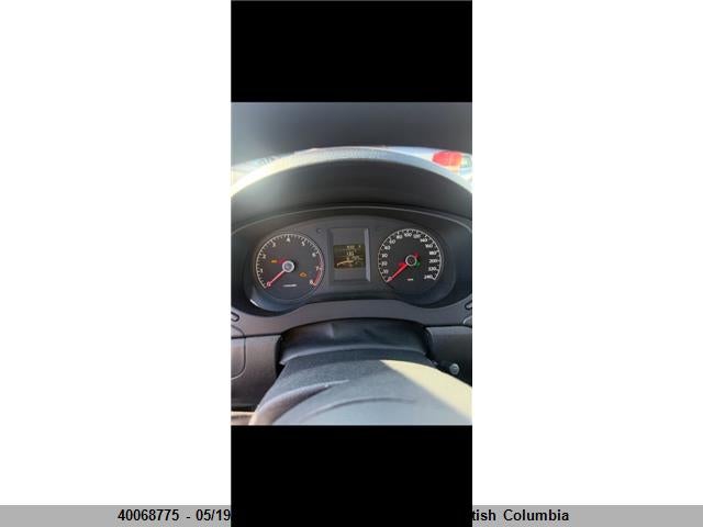 2011 Volkswagen Jetta მანქანა იყიდება აუქციონზე, vin: 3VWDK7AJXBM386693, აუქციონის ნომერი: 40068775
