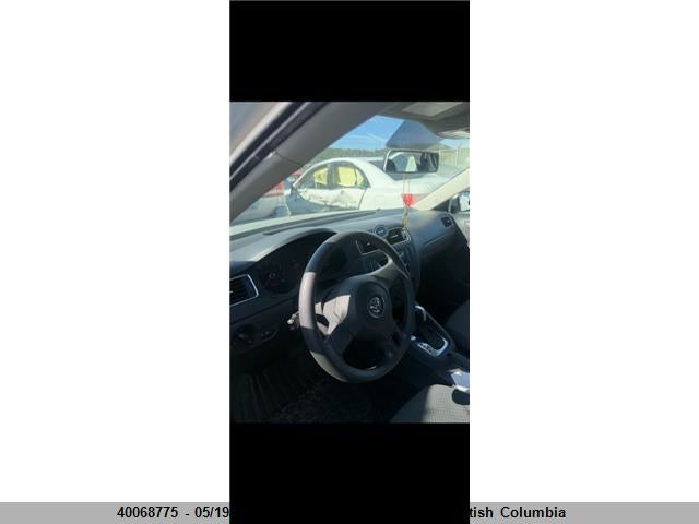 2011 Volkswagen Jetta მანქანა იყიდება აუქციონზე, vin: 3VWDK7AJXBM386693, აუქციონის ნომერი: 40068775